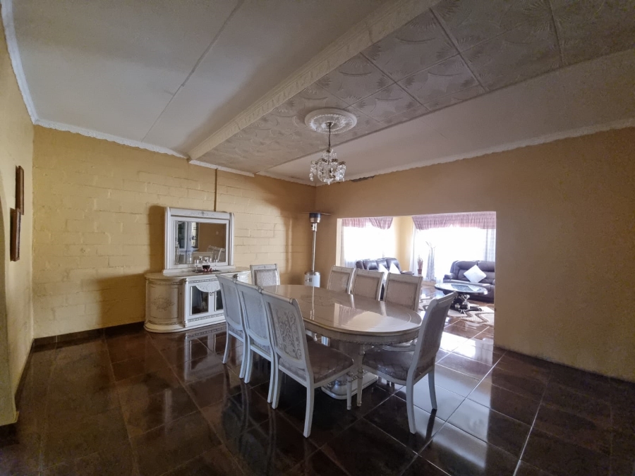Commercial Property for Sale in Schylock A H North West